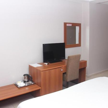 Grand Ibro Hotel Annex Ankuru Eksteriør bilde