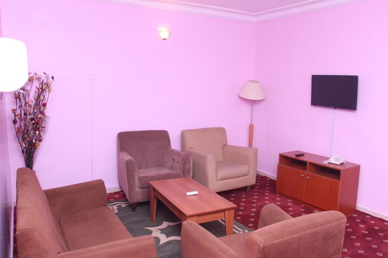 Grand Ibro Hotel Annex Ankuru Eksteriør bilde